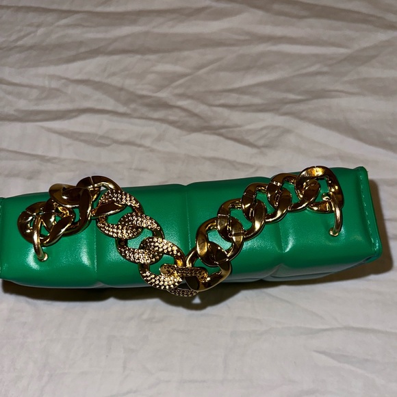 Green Square Carved Shoulder Handbag - Picture 2 of 4